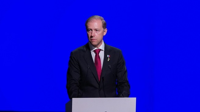 Мантуров на ИННОПРОМ-2026: промышленность переходит к структурной перестройке, а внешнеэкономические связи требуют пересмотра