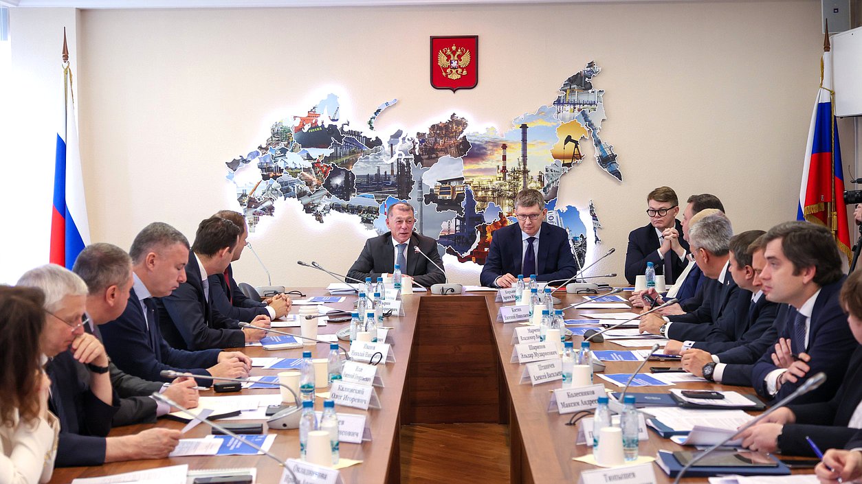 Комитет Госдумы рекомендовал бюджет-2027: для ВЭД важны логистика, расчёты и диверсификация экспорта